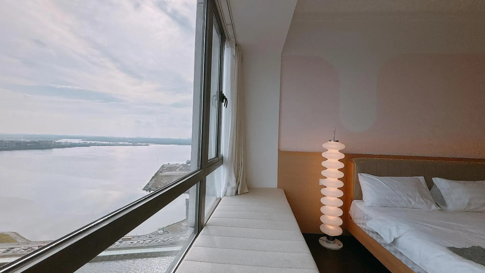 Sea View R&F Princess Cove Seine Region Johor Bahru Apartment
