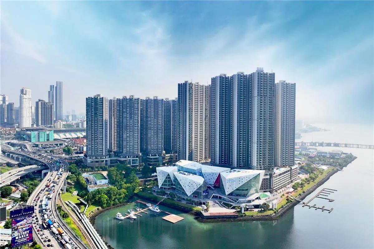 Lägenhet Sea View R&F Princess Cove Seine Region Johor Bahru