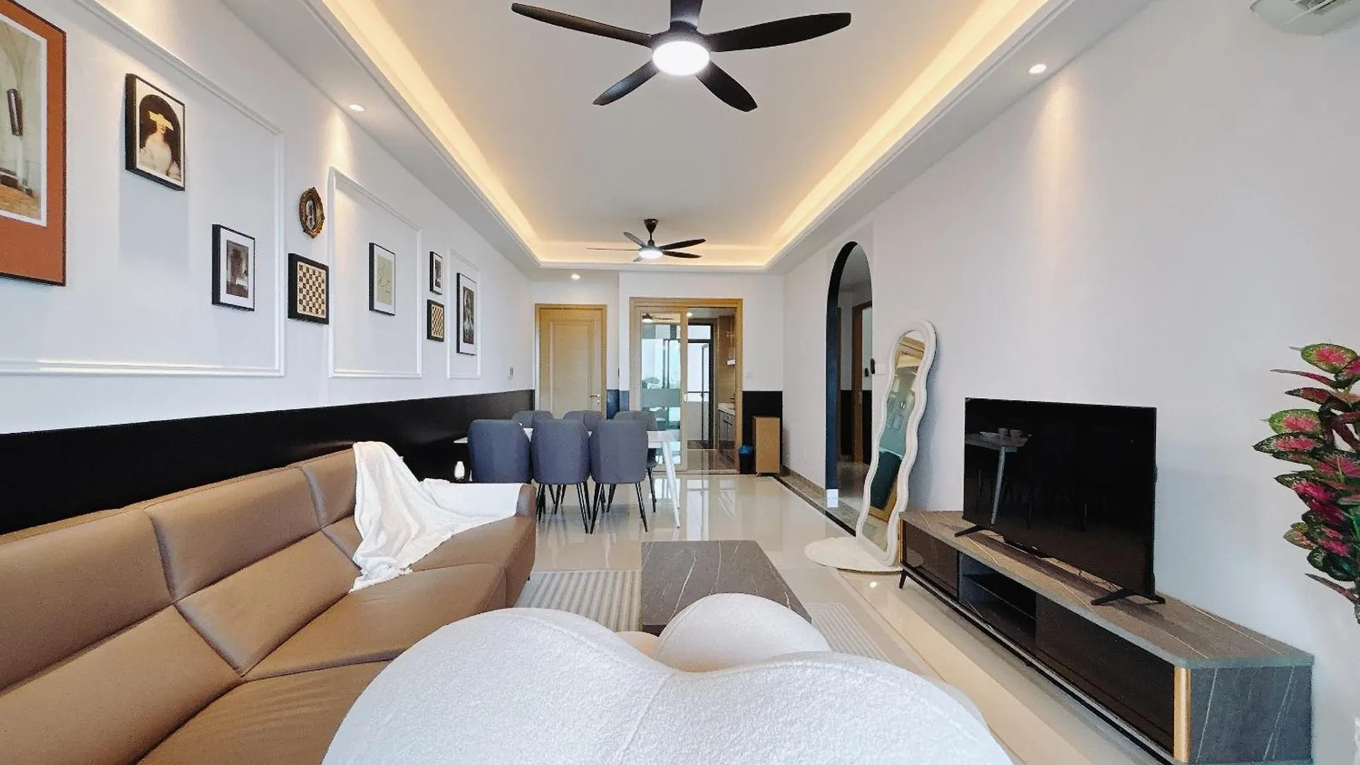 Lägenhet Sea View R&F Princess Cove Seine Region Johor Bahru
